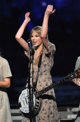 Taylor Swift テイラー・スウィフト